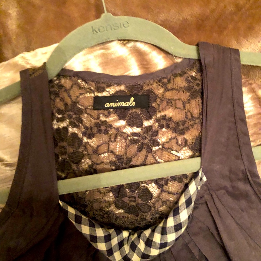Sleeveless top